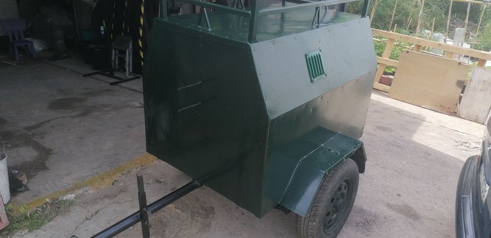 Atrelado (caça , outros afins) mercadorias