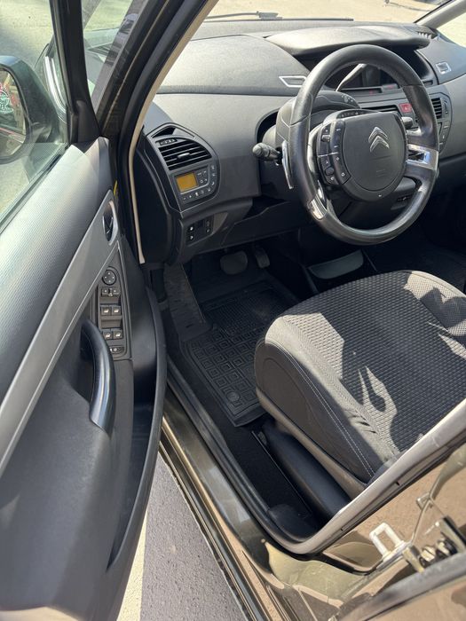 Citroen Picasso c4 1.6 бензин