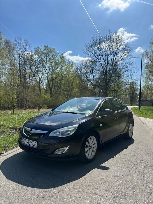 Opel Astra Opel Astra J 1.7 CDTI