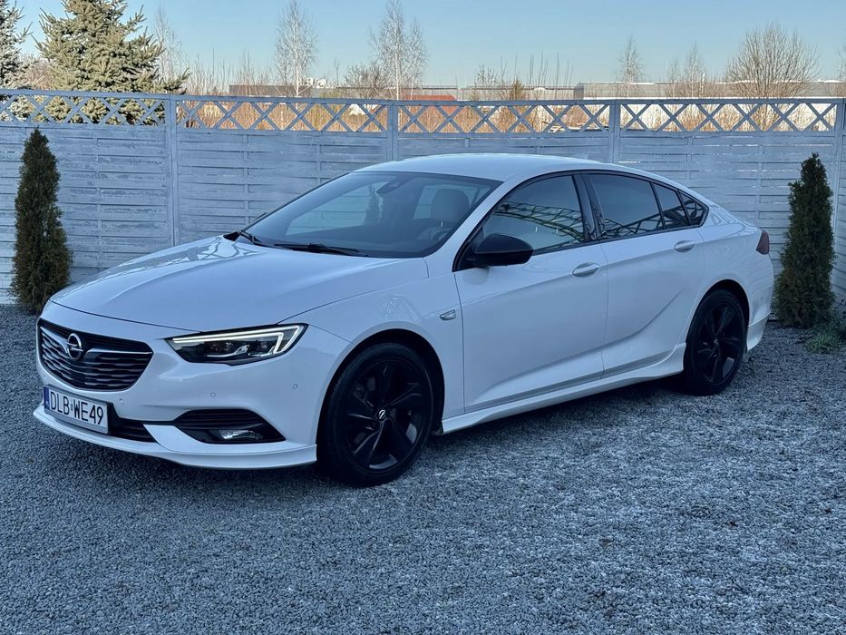 Opel Insignia 2018, 210 KM, OPC Line, Exclusive, 4X4, Automat, Full Wersja, ZAMIANA