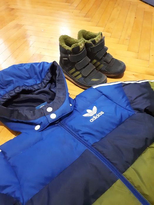 Продам пуховик Adidas 86 рост