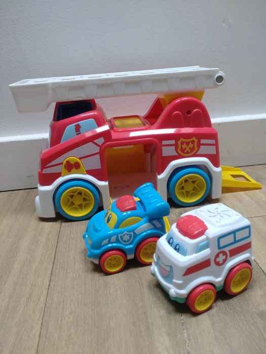 Dumel Discovery ekipa ratownicza Zbysia 12m+