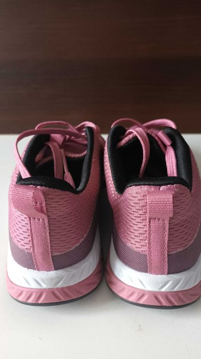 Sportowe buty r. 38 f. CRiVIT