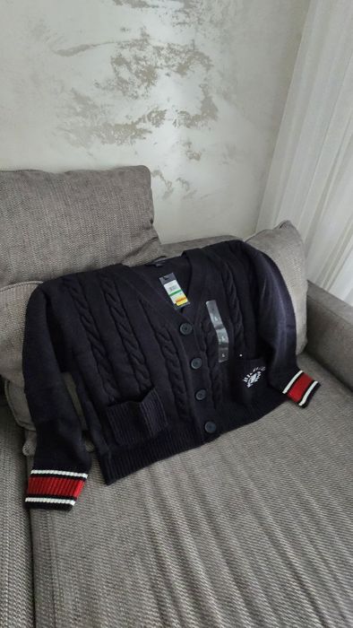 Кофта сведр Tommy Hilfiger  L