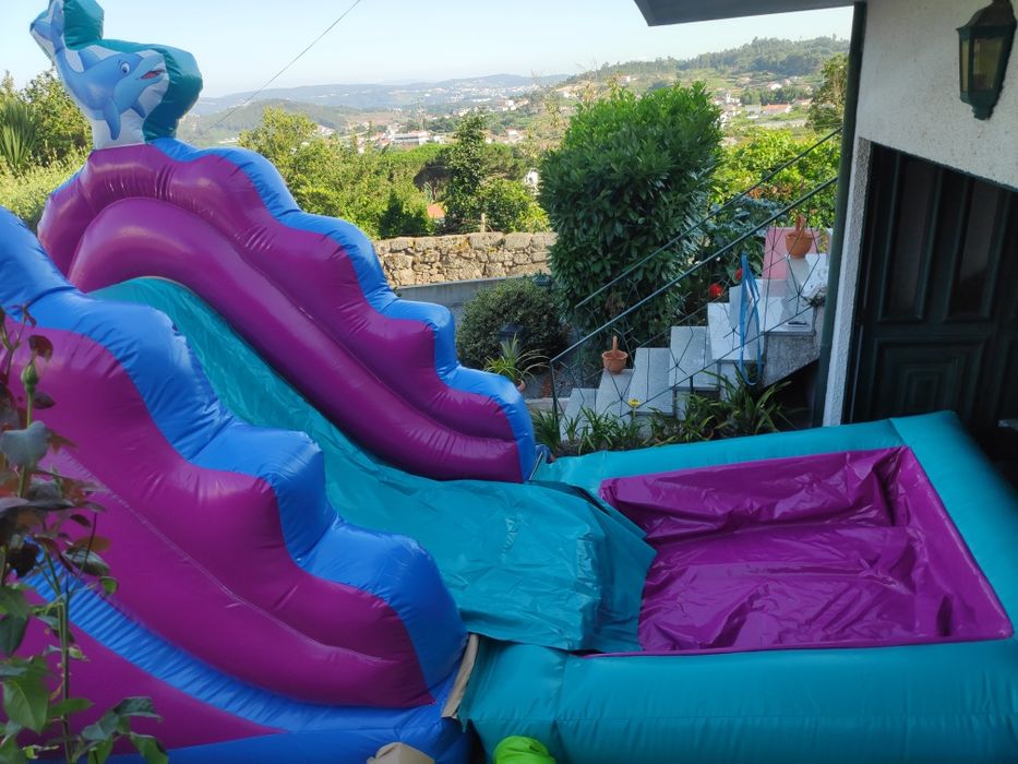 Aluguer de Insufláveis e Trampolim