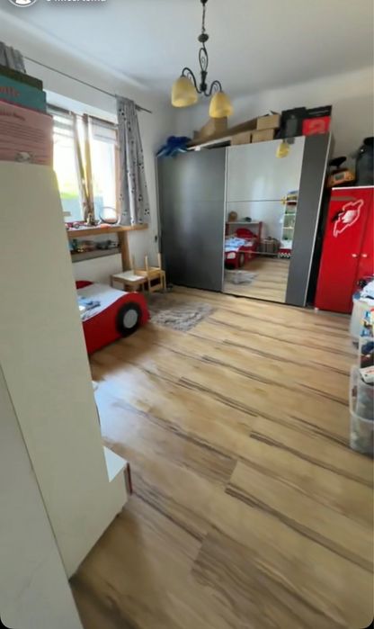 Wynajme dom z garazem 3 duze pokoje na Zamlyniu