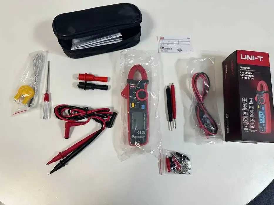 UNI-T UT210D Оригінал | Струмові кліщі True RMS AC/DC 200A | NCV | Температура