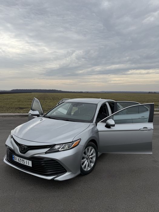 Продам Toyota Camry 70 2018