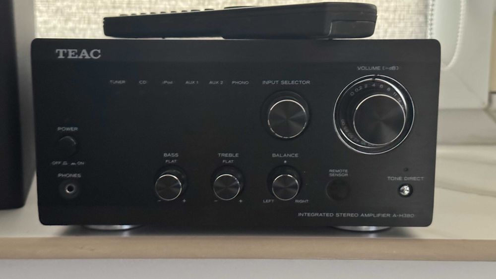 Підсилювач потужності Teac A-H380 Black