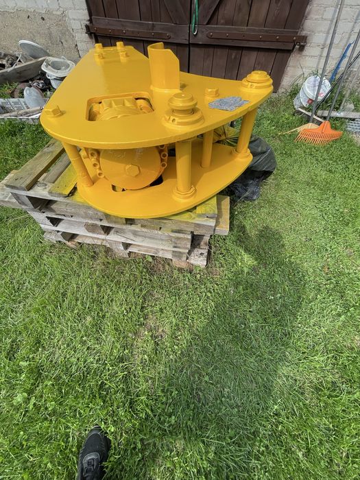 Młot  hydrauliczny wyburzeniowy  JCB  410kg