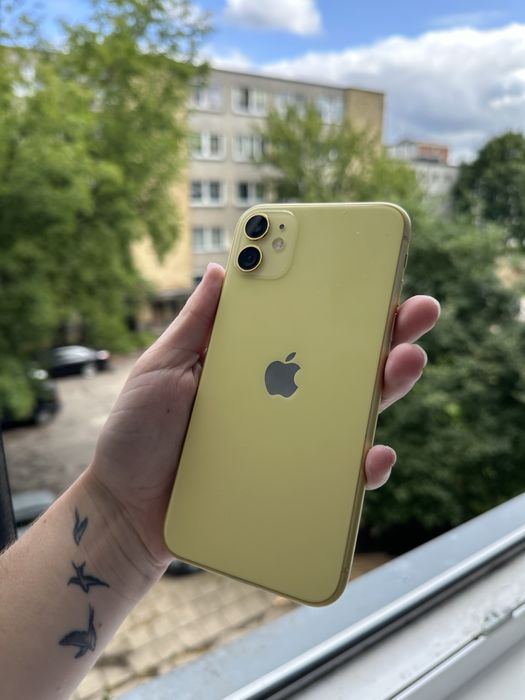 Продам iPhone 11, 64 GB, Yellow