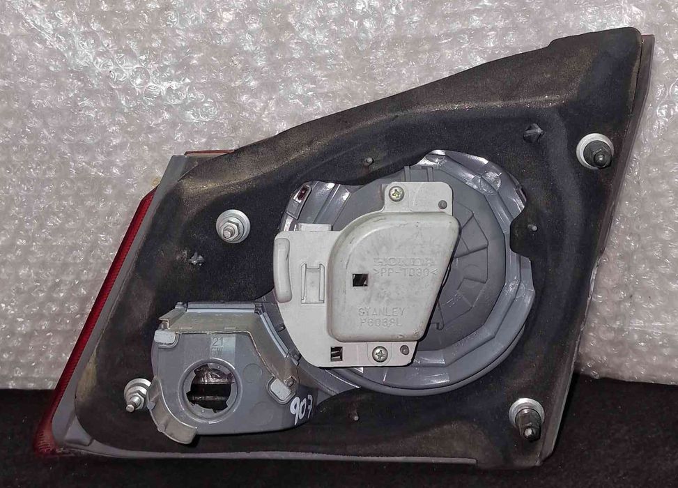 Farolim da Mala Esquerdo - HONDA CIVIC VIII Hatchback