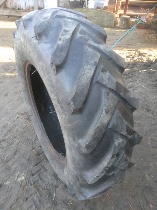 Opony stomil  2 sztuki 14-9/13 28