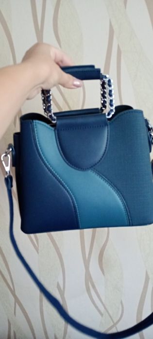 Гарні жіночі сумочки