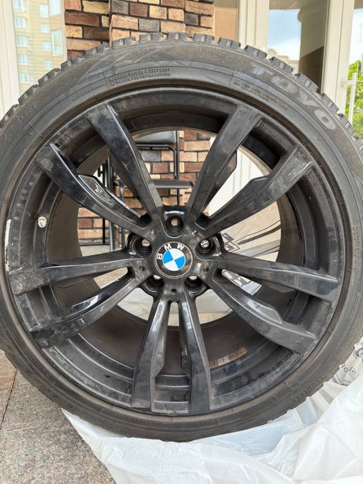 Оригінальні BMW диски R20 у гарному стані