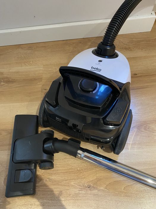 Odkurzacz BEKO VCC34801AW