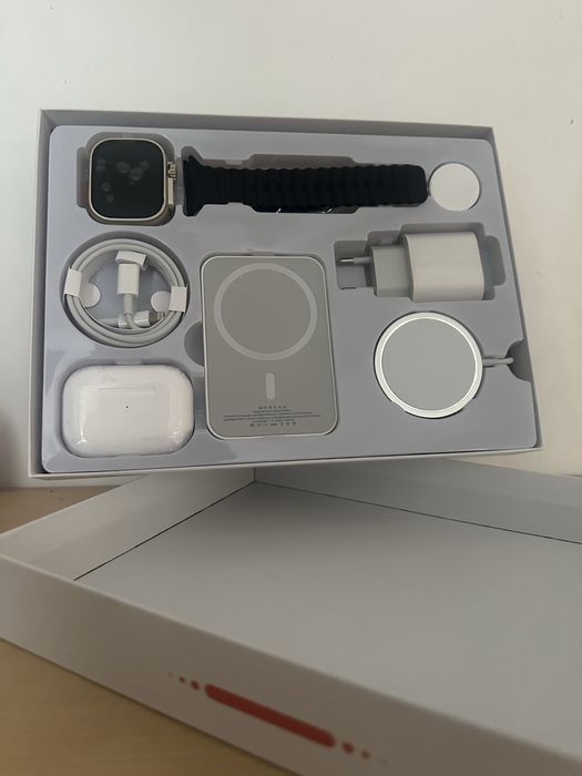 Combo X8 smartwatch powerbank