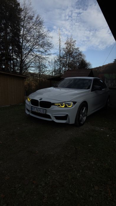 Продам BMW F30 328i 2013 | Повний привід | Проблема з мотором