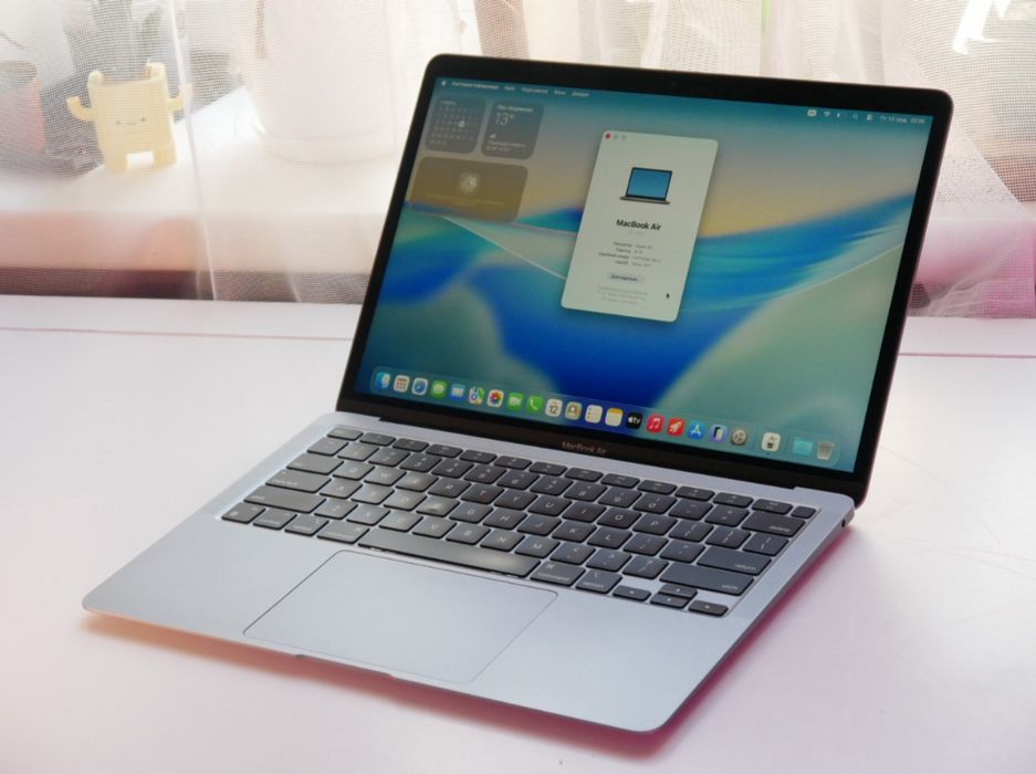 MacBook Air M1 2020 | 8/256 | 92% АКБ!