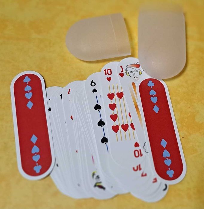 Jogos e passatempos de cartas diversos