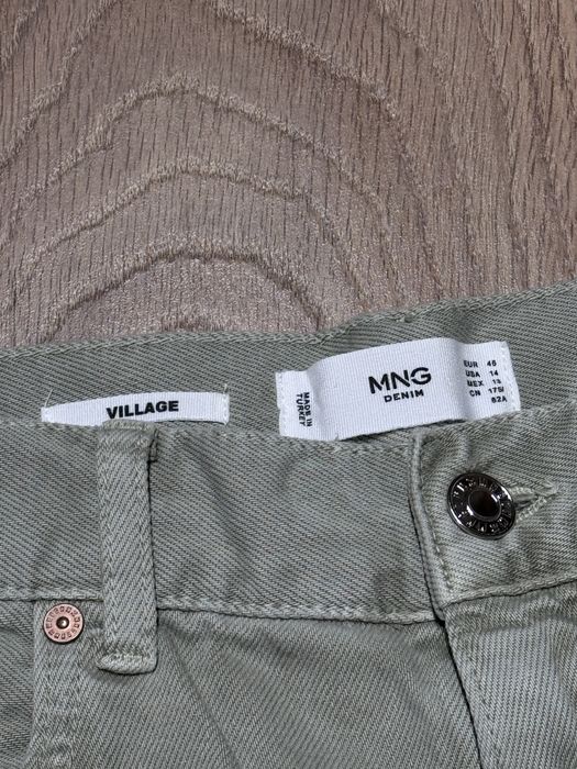 Spodnie dżinsy jeans Mango Village