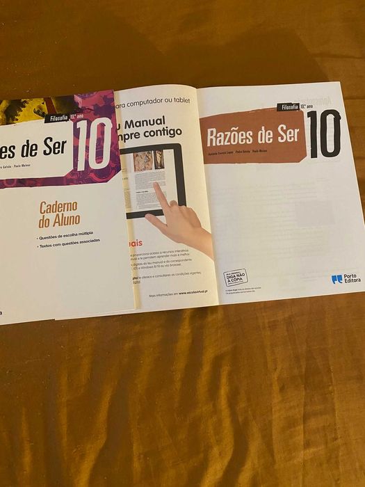 Livro de Filosofia como novo, 10º ano Razões de Ser.