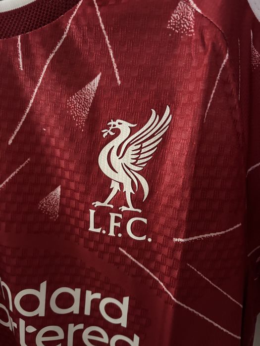 T shirt liverpool 26/27