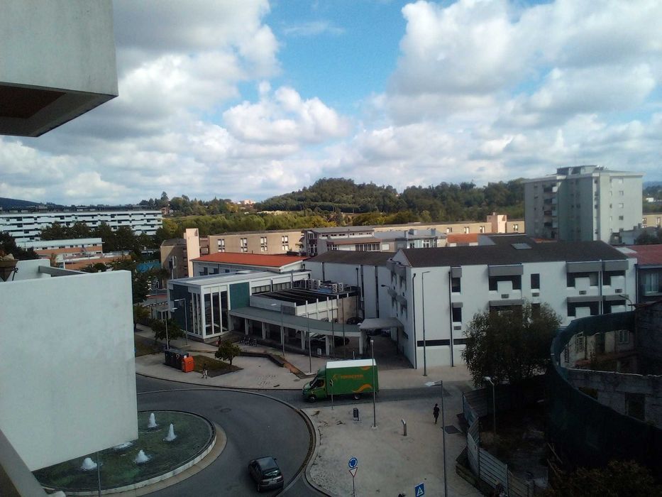 Arrenda-se Quarto duplo mobilado no centro de Famalicão
