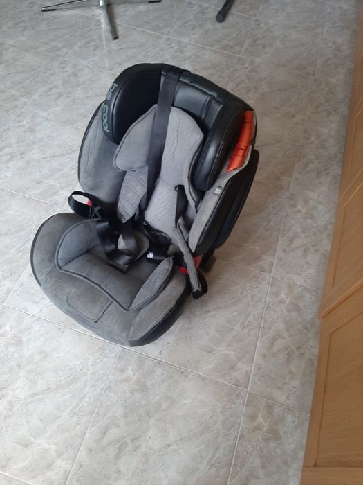 Cadeira auto para bebé