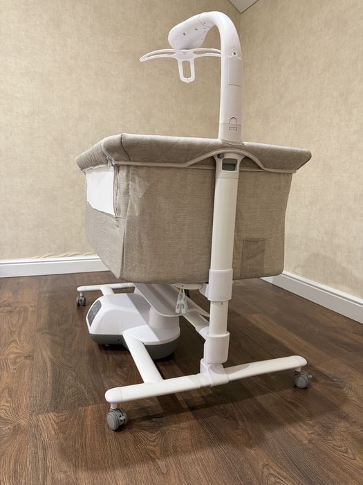 Дитяче ліжечко-гойдалка Carrello Bloom CRL-10304.