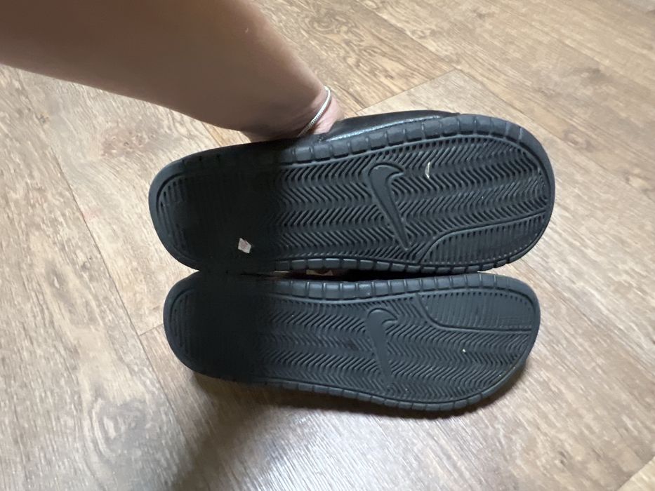 NIKE шльопанці шльопки найк на вузьку ногу