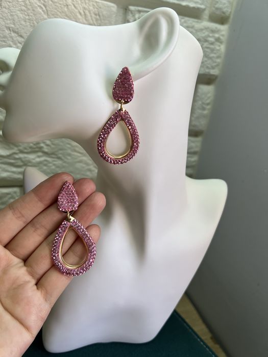 Nowe kolczyki (różowy diament)
