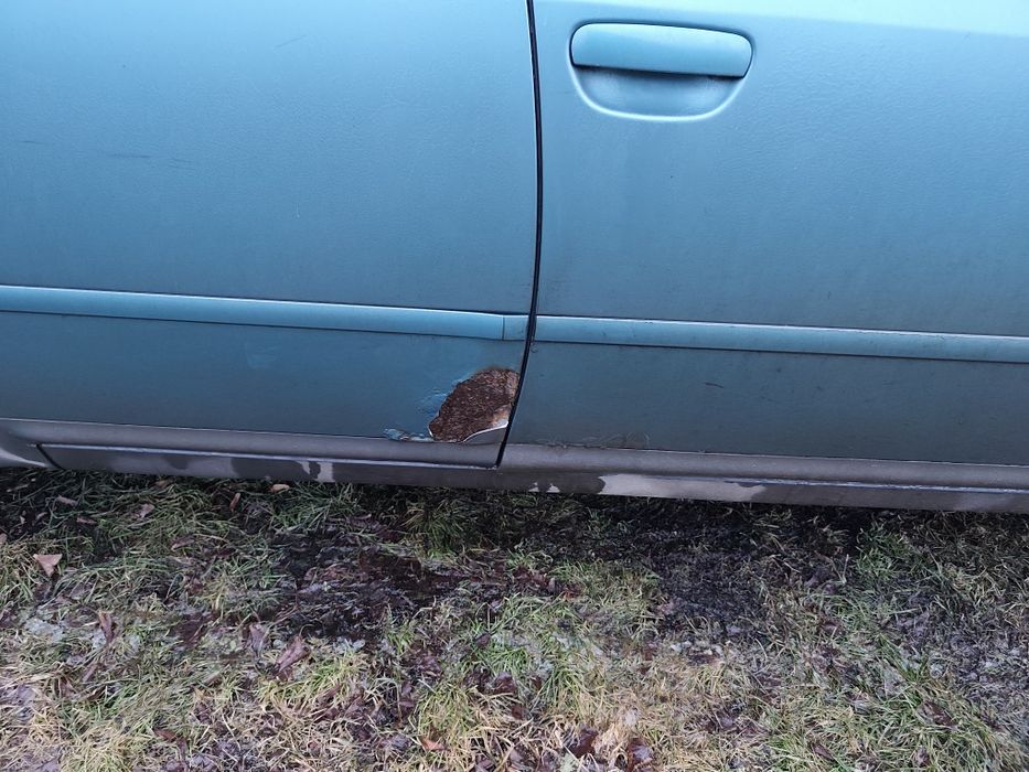 A6 C5 2.8 ACK benzyna, ośka