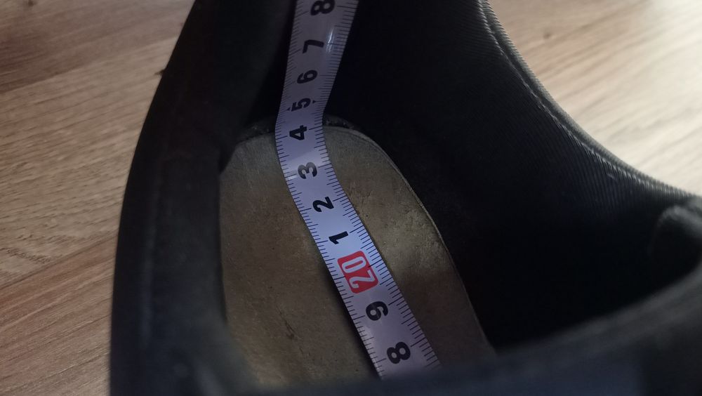 Buty sportowe sneakersy