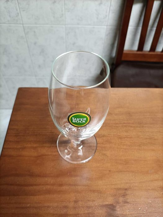 Copo de vidro pirogravado *Super BocK*