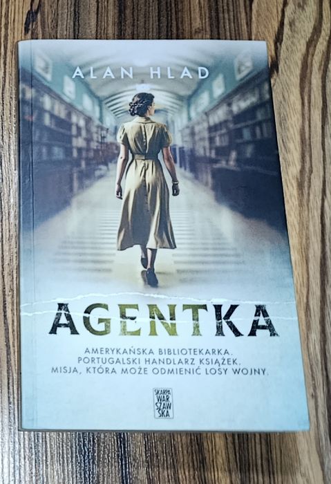 Książka Agentka Alan Hlad