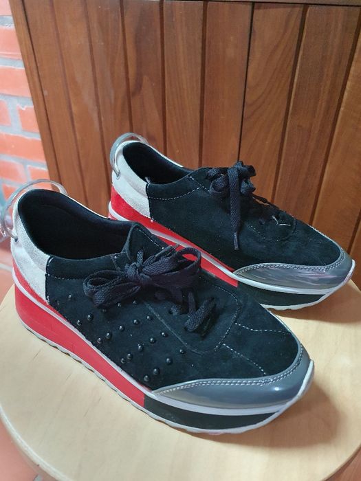 Sapatos e bolsas