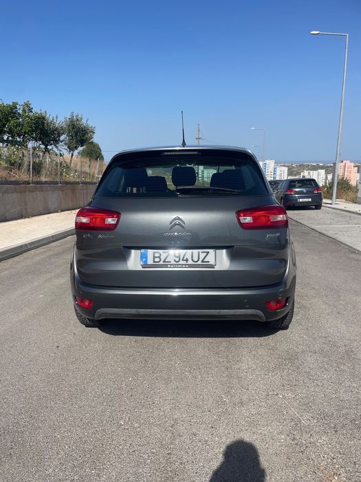 Citroën C4 Picasso — fotografia 6
