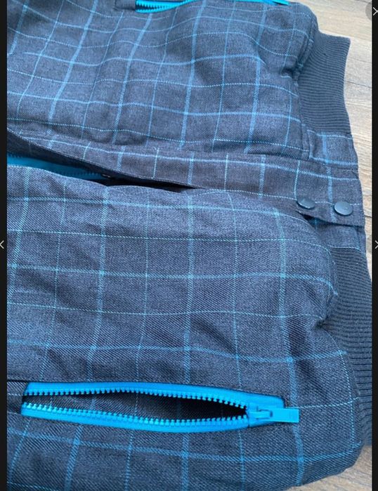 Cropp - Męska kurtka zimowa - rozm S szara w kratę na zimę z kapturem