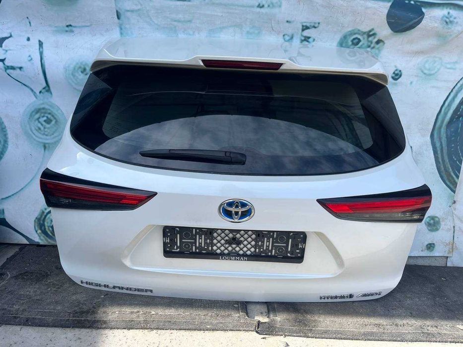Кришка багажника Toyota Highalnder 2019-2026р