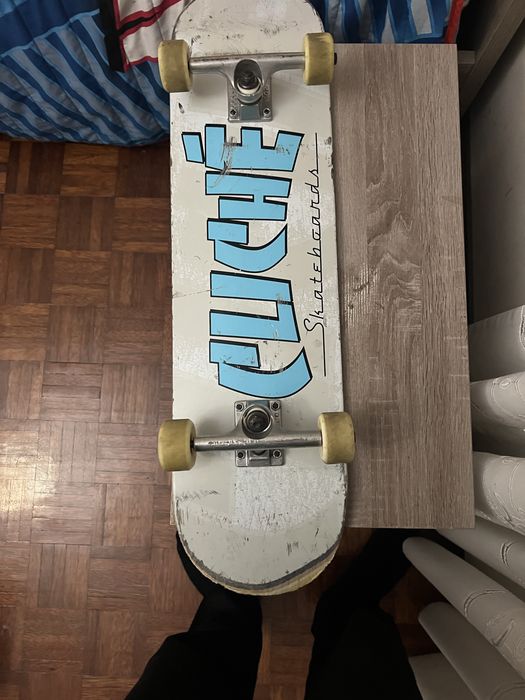 Skate semi novo 8.5