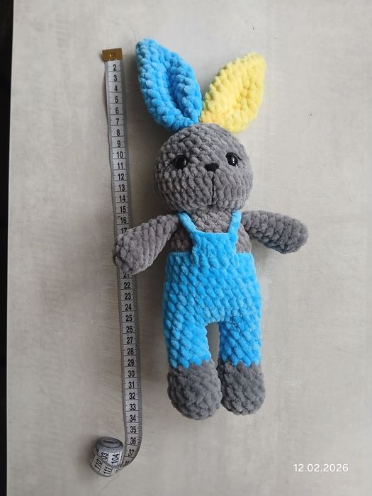 Іграшка в'язана дитяча