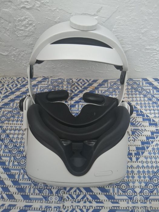 oculus quest 2  на 256 гб з чехлом