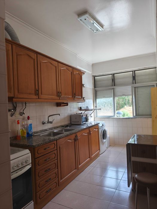 Vende-se apartamento T1 -Povoa de Sto Adrião