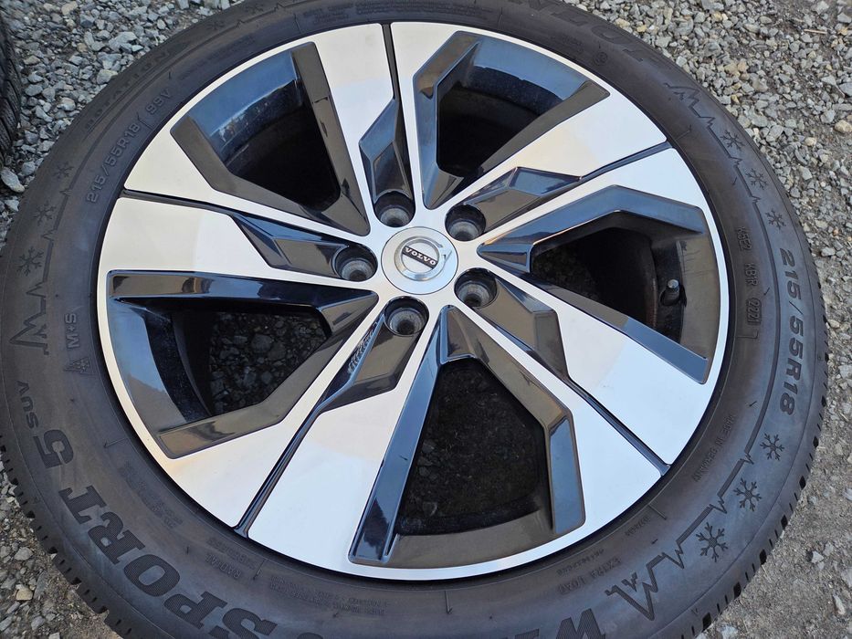 Koła Volvo XC40 XC60 XC90 S60 V60 S90 18 cali 5x108 ET50 Opony 215/55