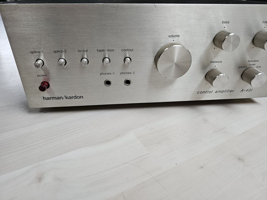 Легендарний вінтажний підсилювач Harman Kardon А-401 ( Рідкісний )