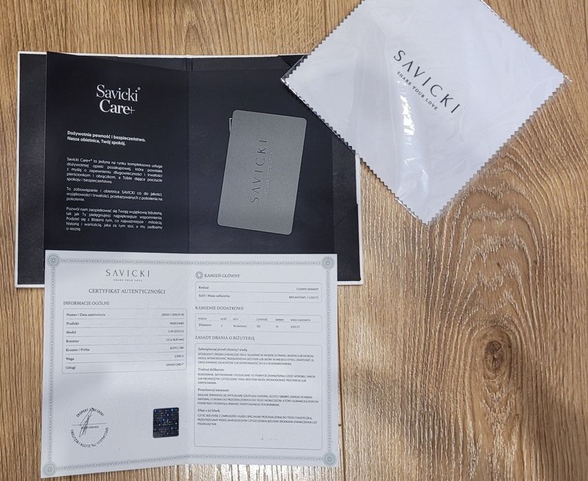 Pierścionek zaręczynowy z bez terminową gwarancją w tym zmiana rozmiar