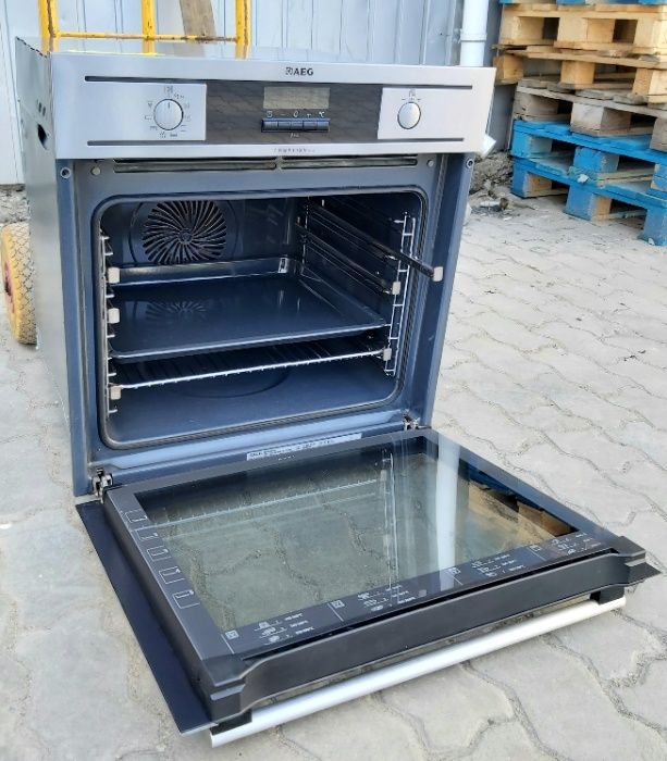 Встраиваемый духовой шкаф АЕГ Aeg BE5003001 M макси 74 л б/у