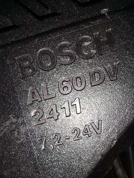 Carregador Bosh AL 60 DV 2411