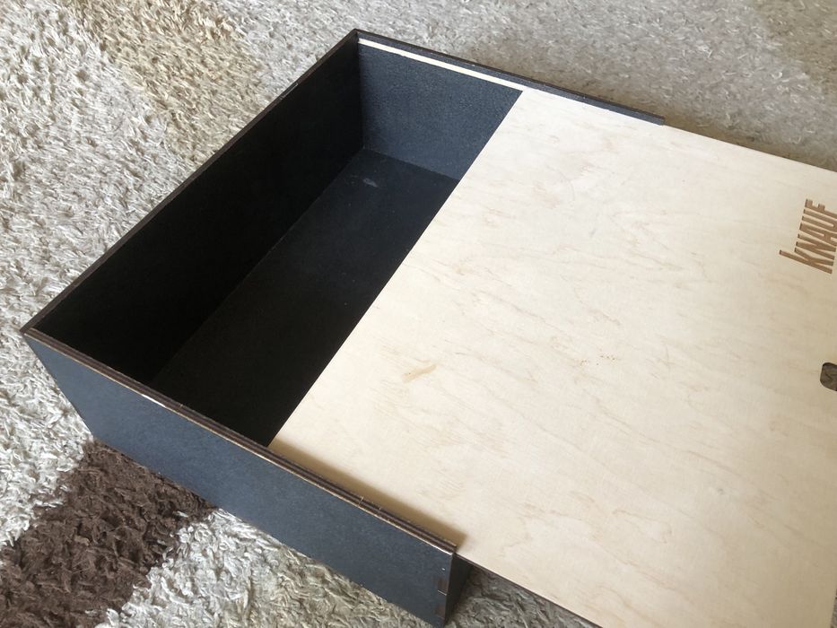 Подарункова коробка фанера